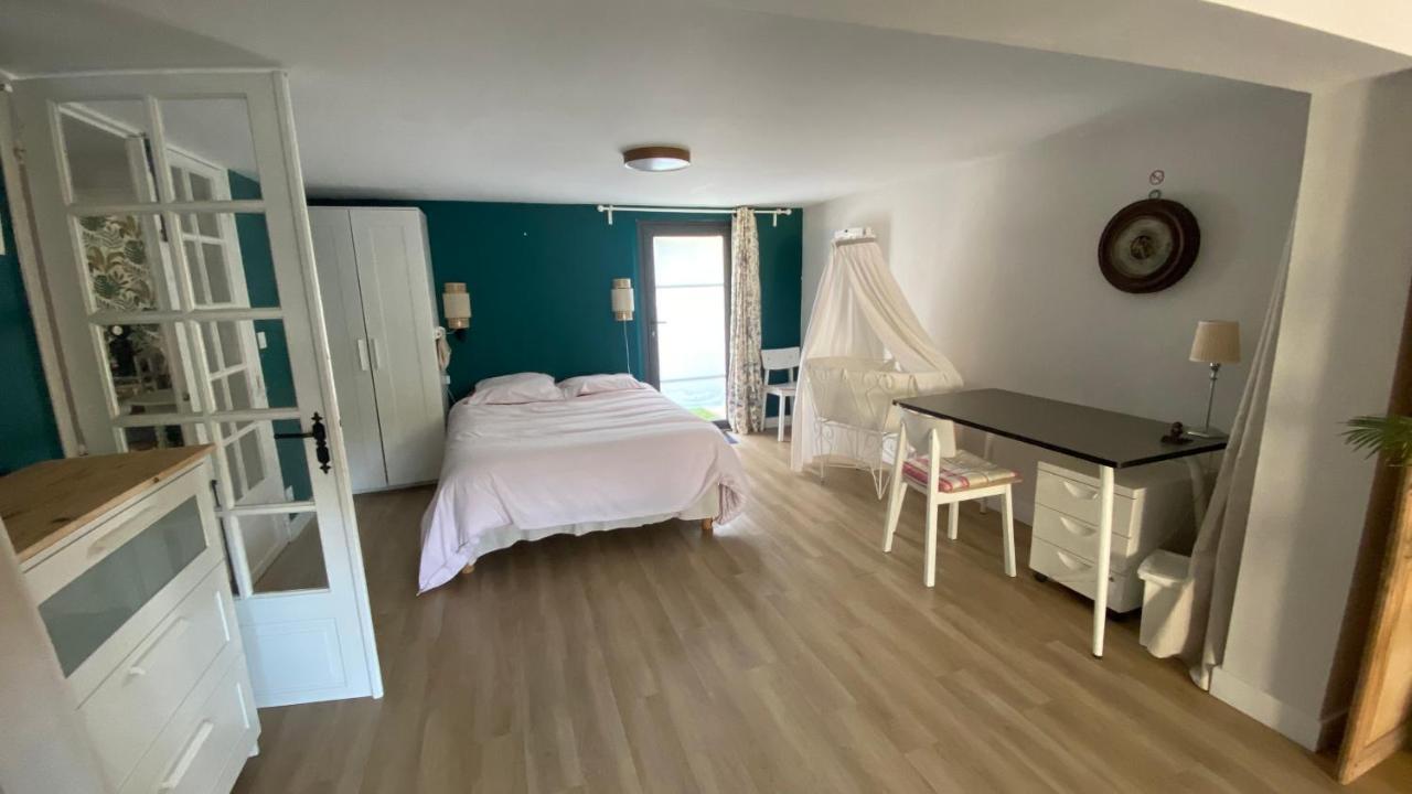 30Mn De Paris St Lazare En Train, Studio 42 M2 Verneuil-sur-Seine Luaran gambar